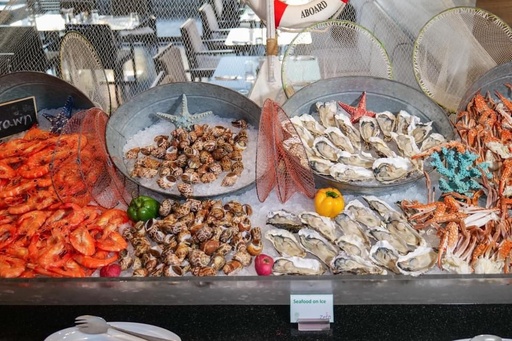 Buffet Dinner International Seafood