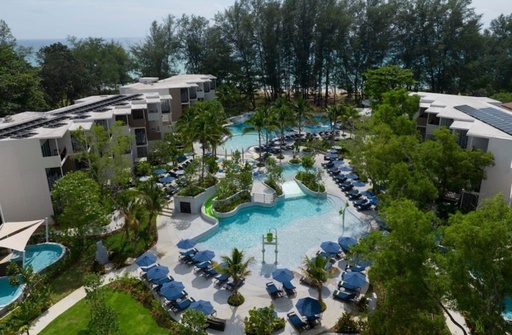 Le Méridien Phuket Mai Khao Beach Resort