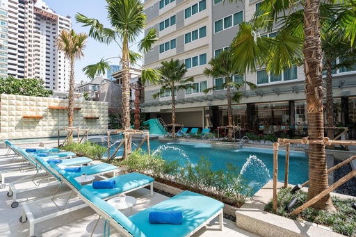 Novotel Living Bangkok Sukhumvit Legacy