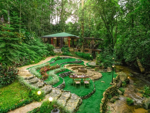 Puradise Private Residence